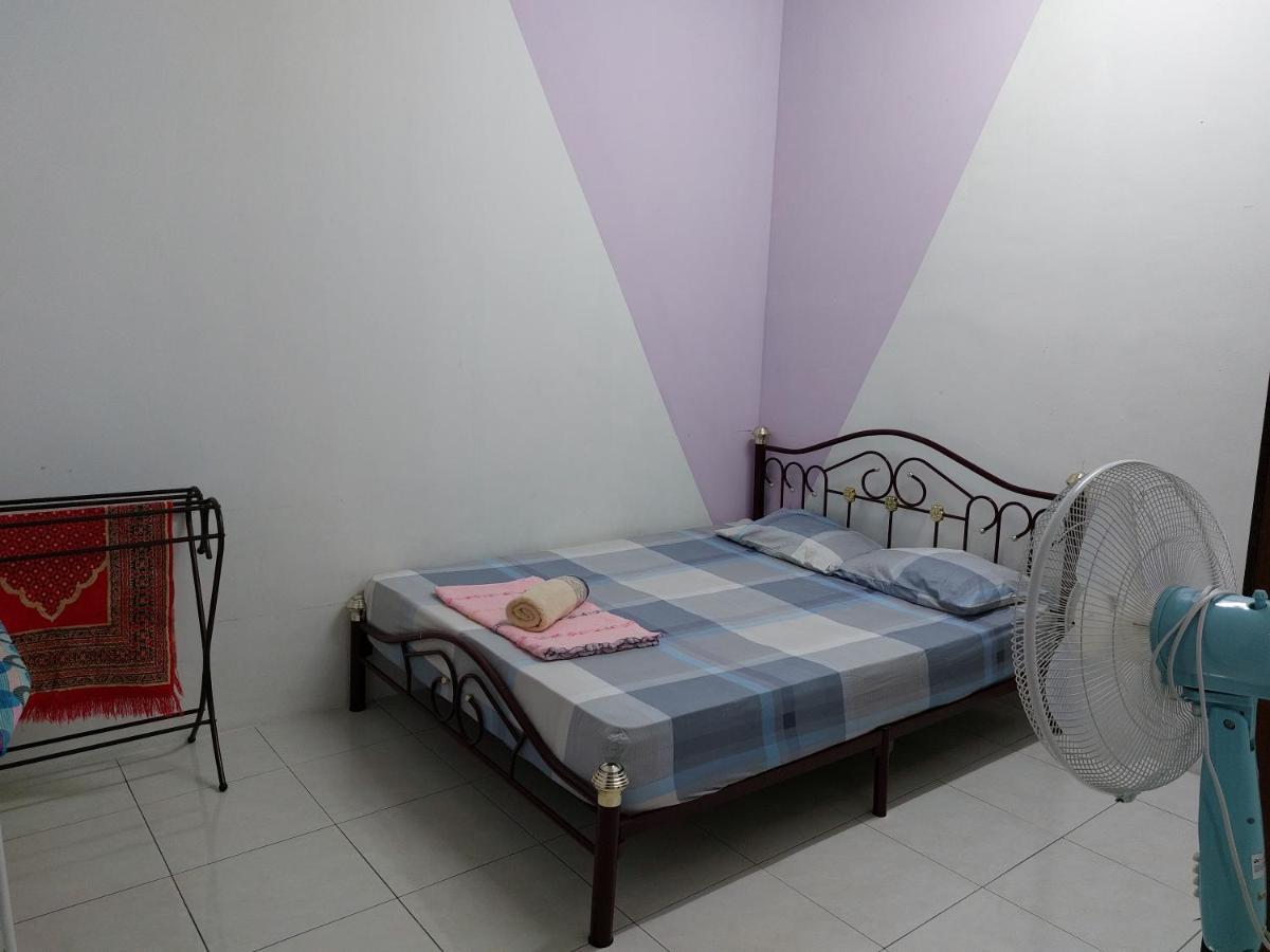 Pelangi Homestay Bota 外观 照片