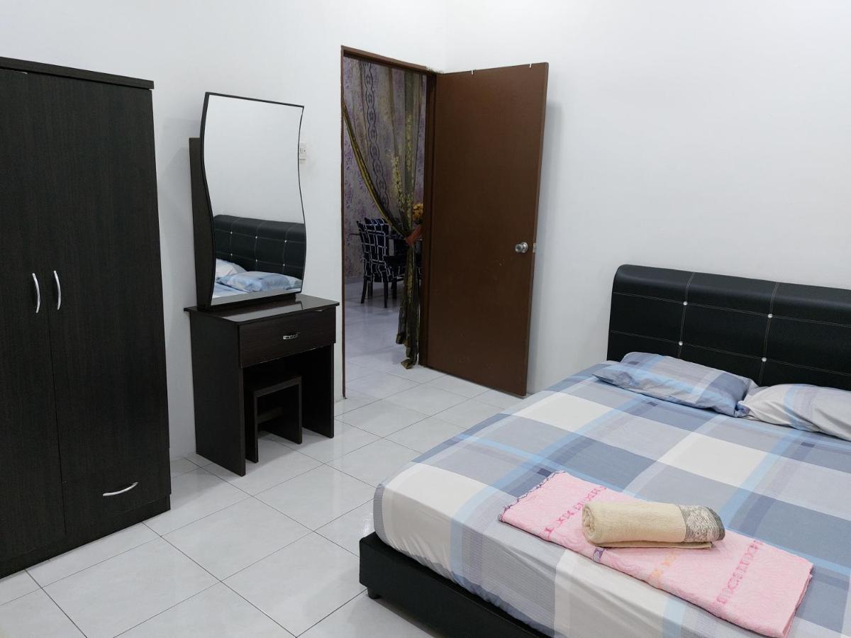 Pelangi Homestay Bota 外观 照片